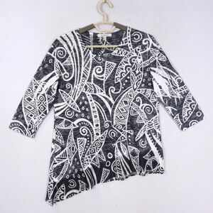 Jess &Jane Top Womens Size Small Geometric Asymmetrical Art V-Neck